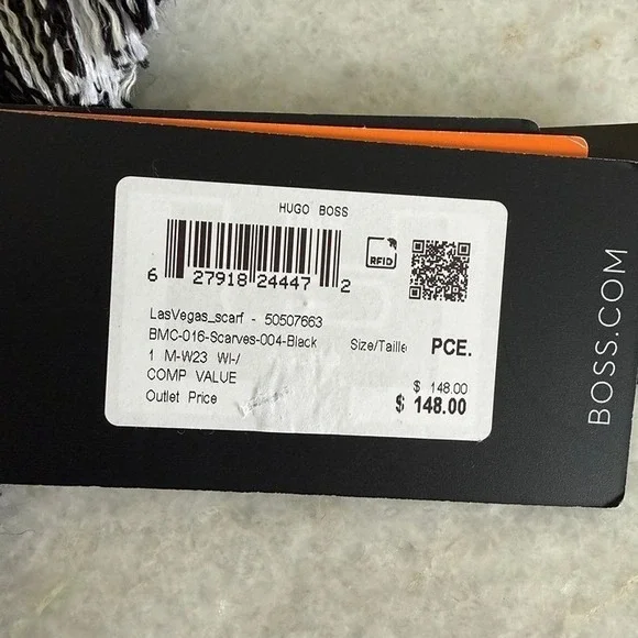 Hugo Boss X NFL COWBOYS Scarf, Wool-blend, new with tag, Made in Italy